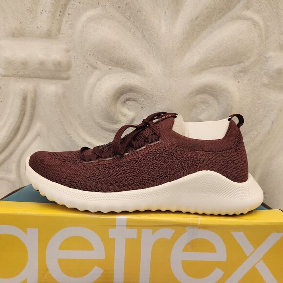 Aetrex "Carly" Burgundy Knit Sneakers. NIB. Size 6-6.5 - Picture 2 of 10